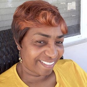 Meet your Posher, Cherrie